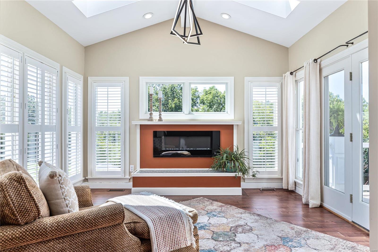 Camelot - Residential