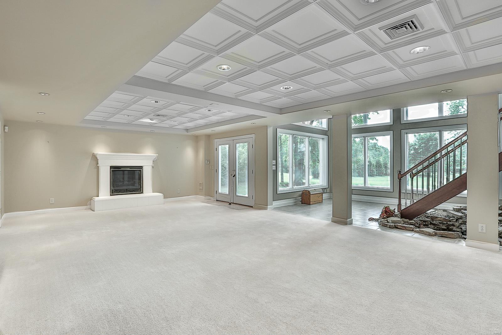 County Lane - Residential