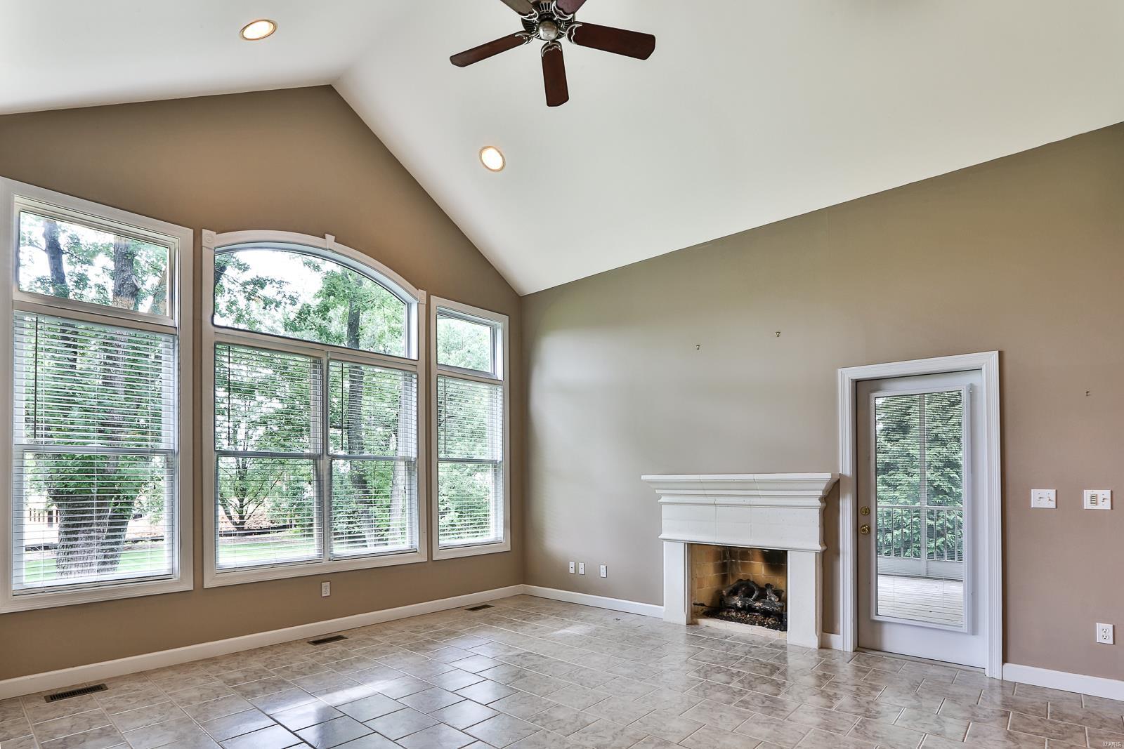 County Lane - Residential