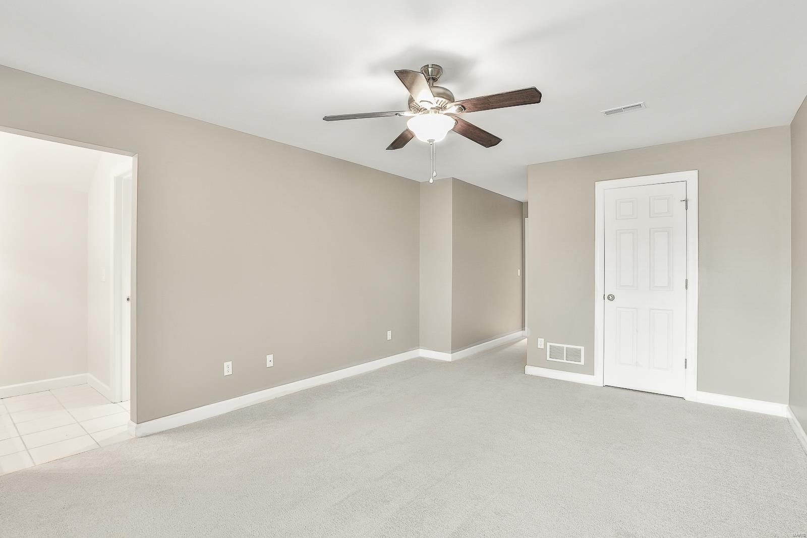 County Lane - Residential