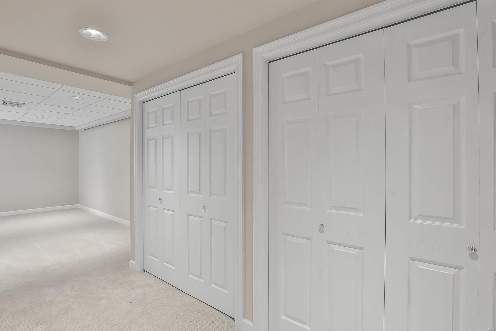 County Lane - Residential