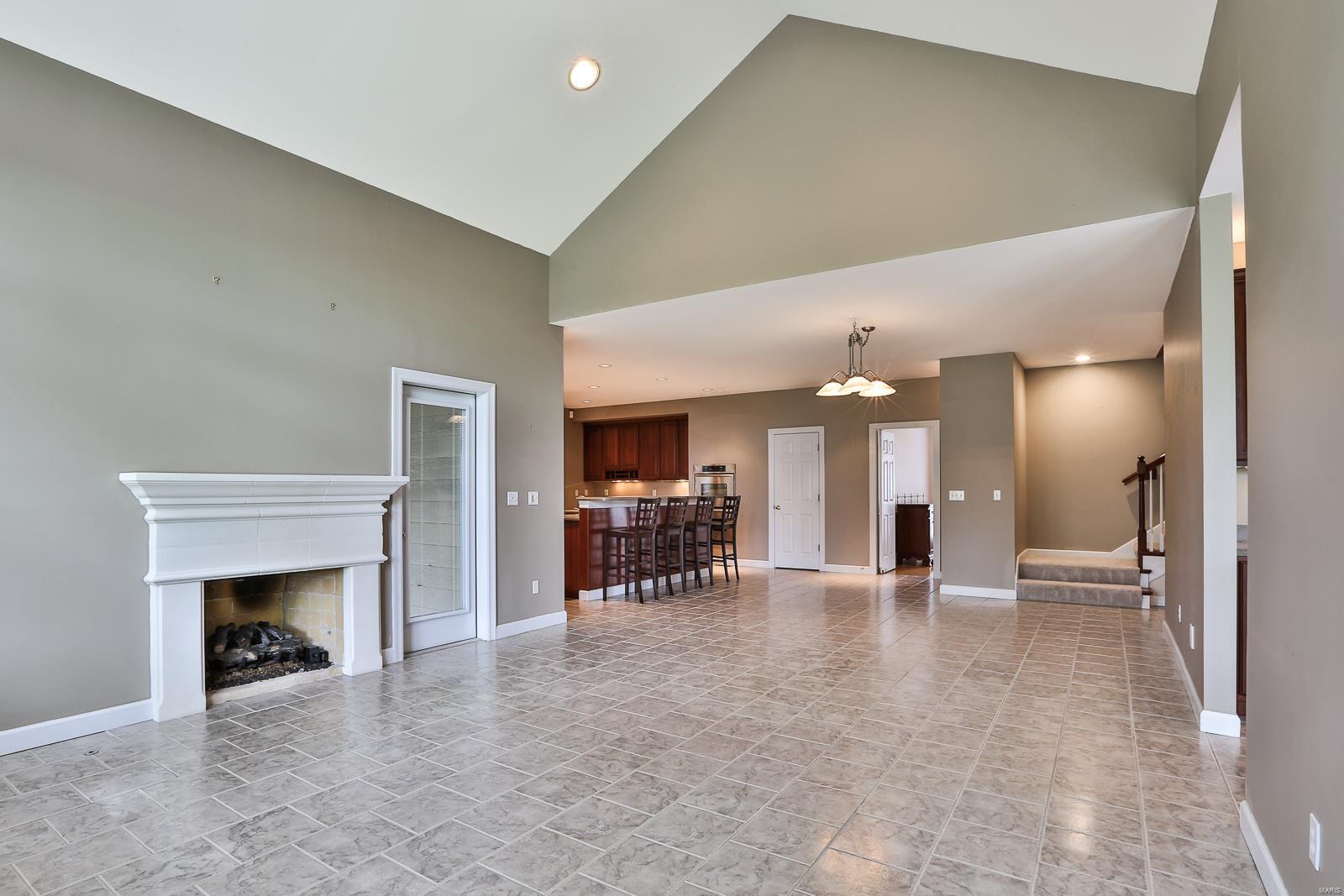 County Lane - Residential