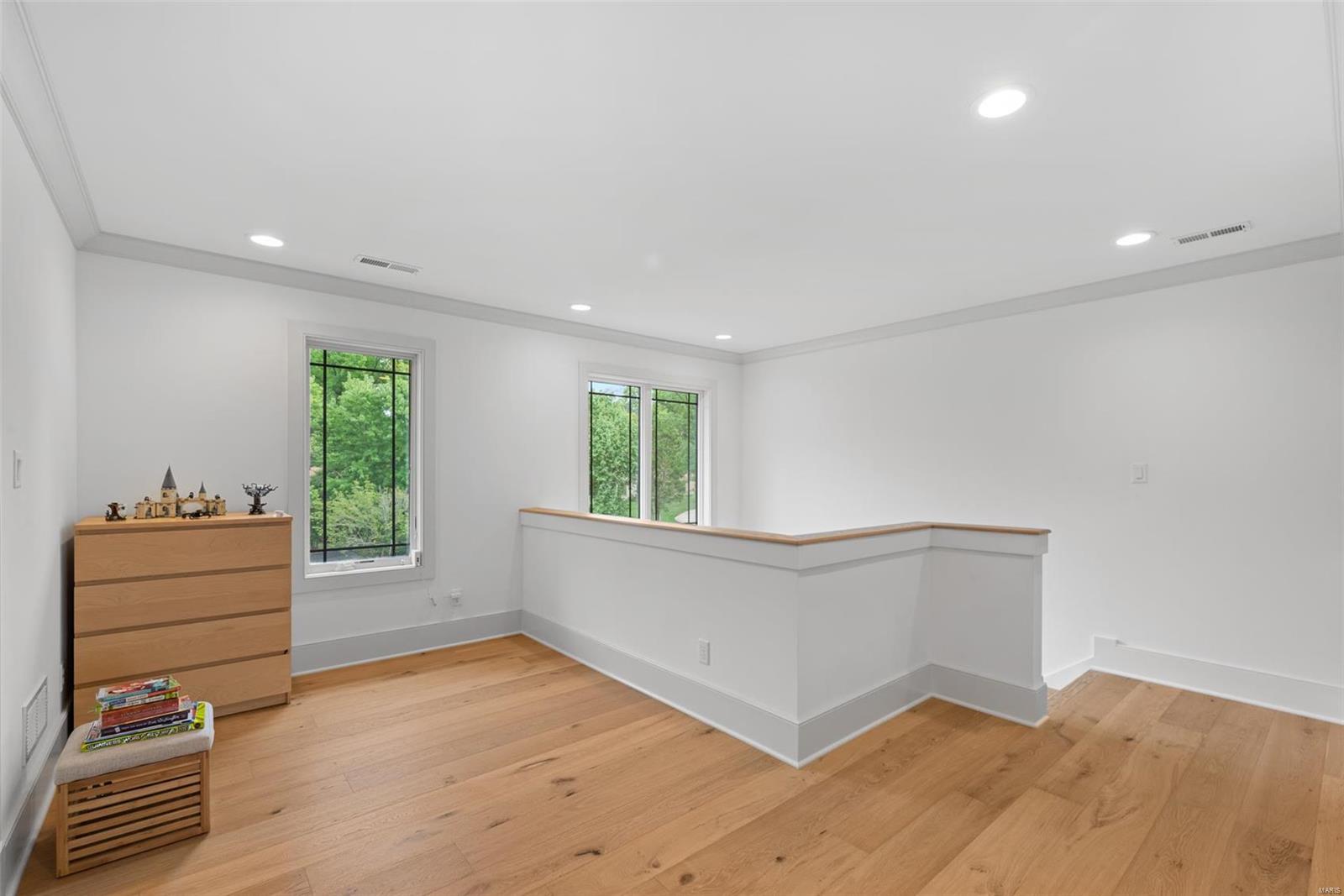 Colonial Hills Parkway - Residential