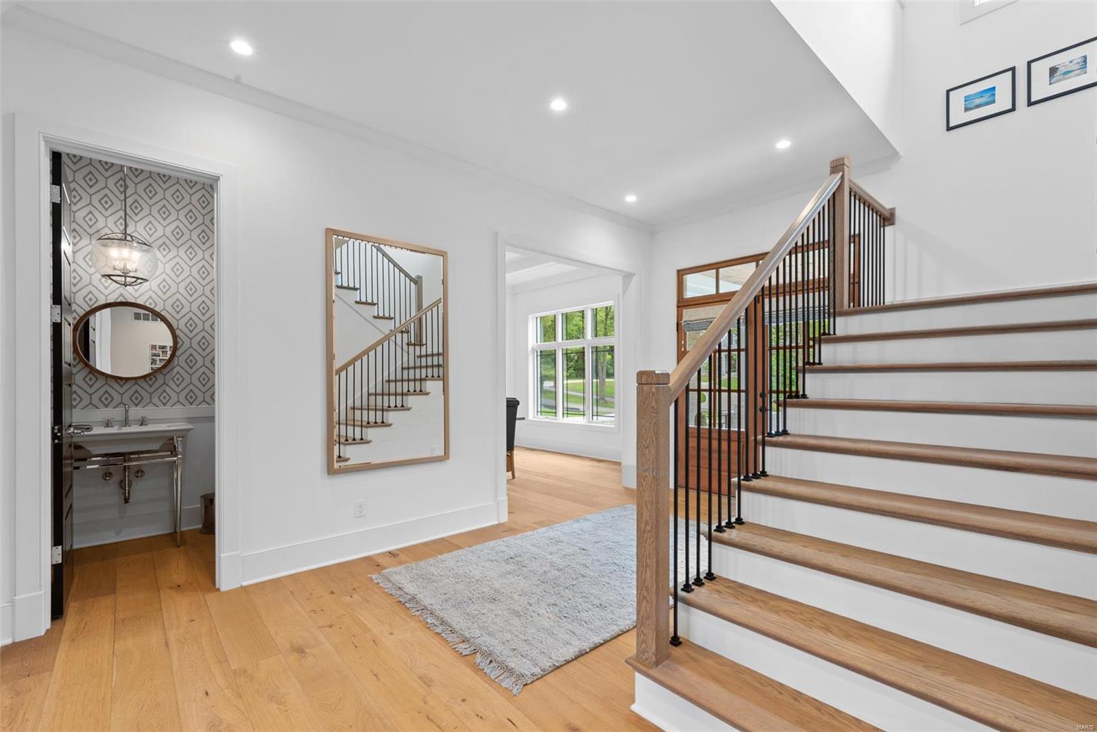 Colonial Hills Parkway - Residential