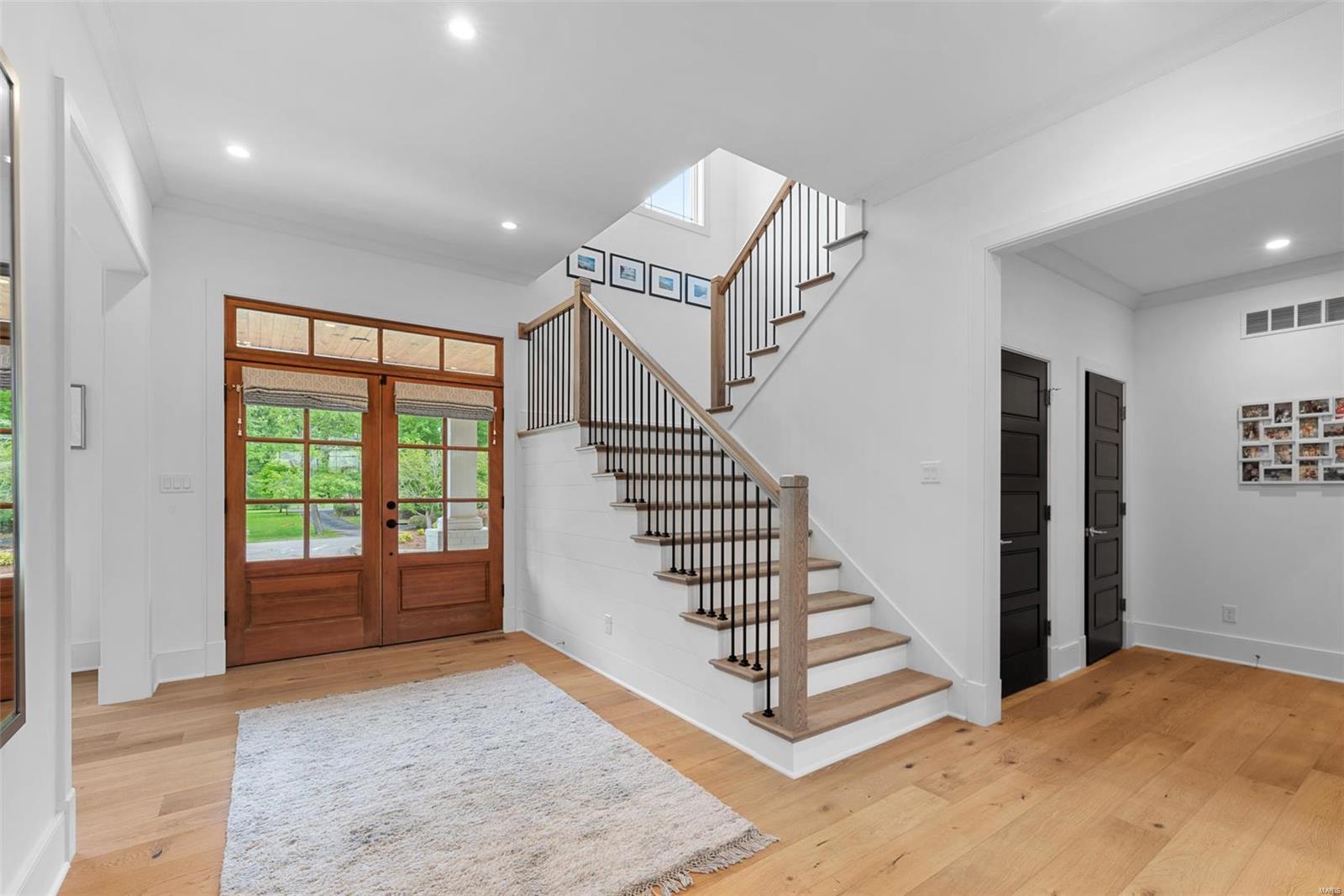 Colonial Hills Parkway - Residential