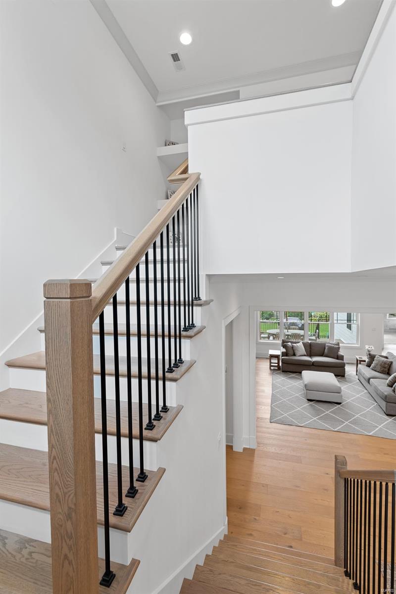 Colonial Hills Parkway - Residential