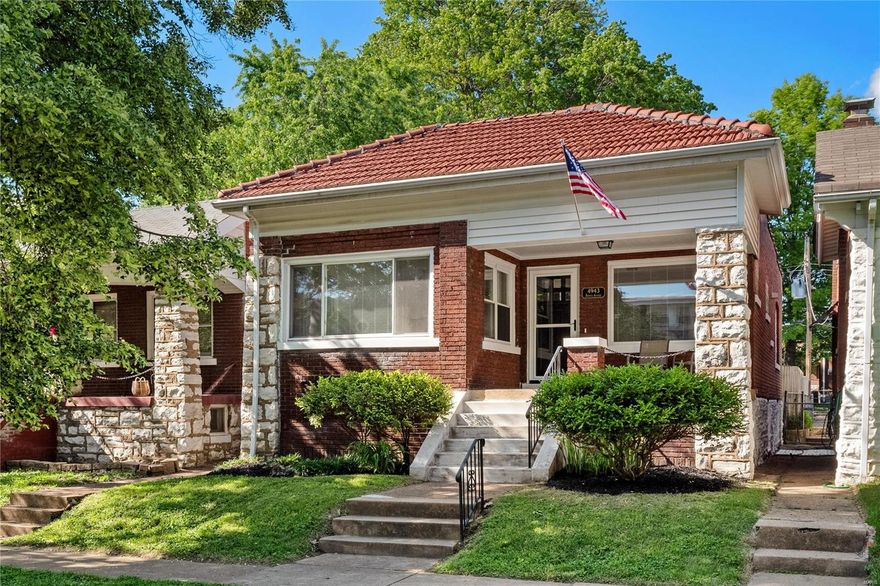 Welcome to this delightful 2+ bed, 2-bath home in a sought-after neighborhood! Recently refreshed, it blends modern comforts with timeless charm, offering a cozy yet contemporary retreat. Inside, refinished hardwood floors add warmth, while the airy living room is perfect for relaxation. The kitchen boasts a total rejuvenation and stainless steel appliances. Two main floor bedrooms provide peaceful retreats, each with ample closet space and sunlight. Downstairs, find a semi-finished basement with an extra living space, bedroom, and full bathroom, ideal for guests or recreation. Outside, enjoy a fenced yard and deck for outdoor gatherings. Don't miss out on this inviting home—schedule a showing today!