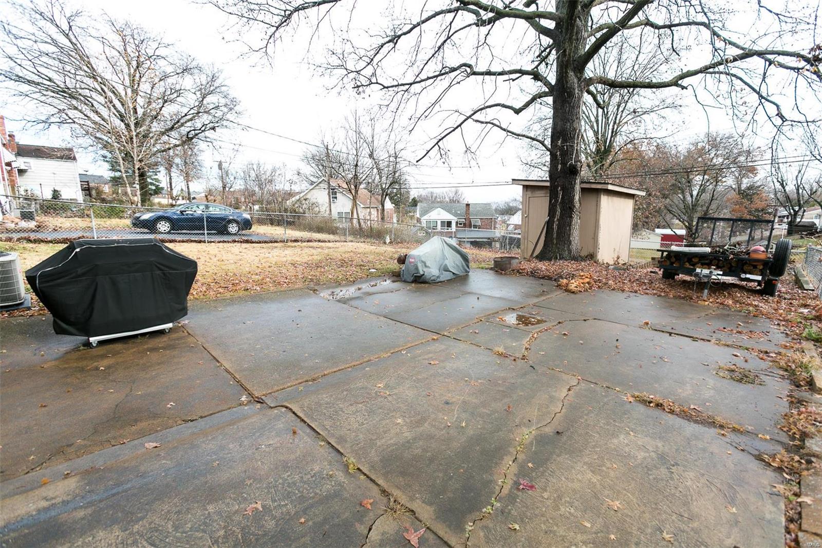 St Louis, Missouri 63125, United States, 2 Bedrooms Bedrooms, ,1 BathroomBathrooms,Residential,Pending,25690