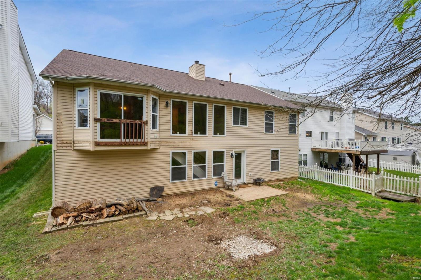 Bluffs/Romaine - Residential