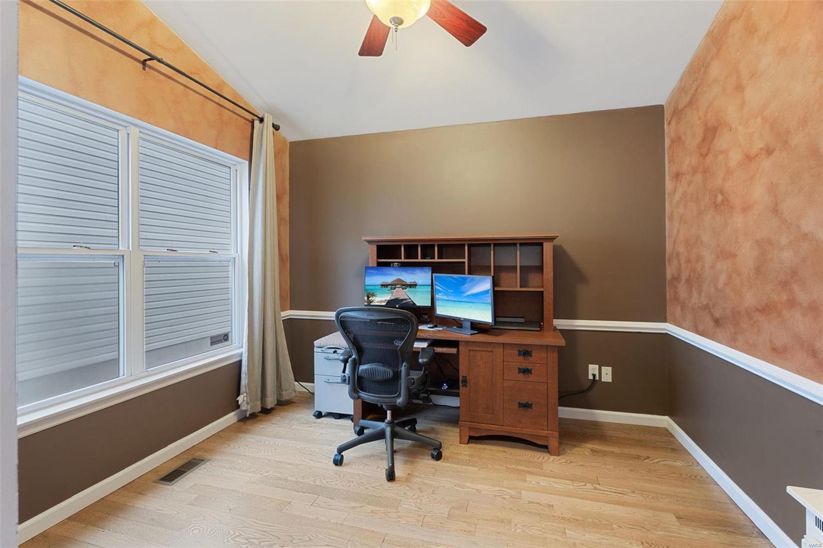 Bluffs/Romaine - Residential