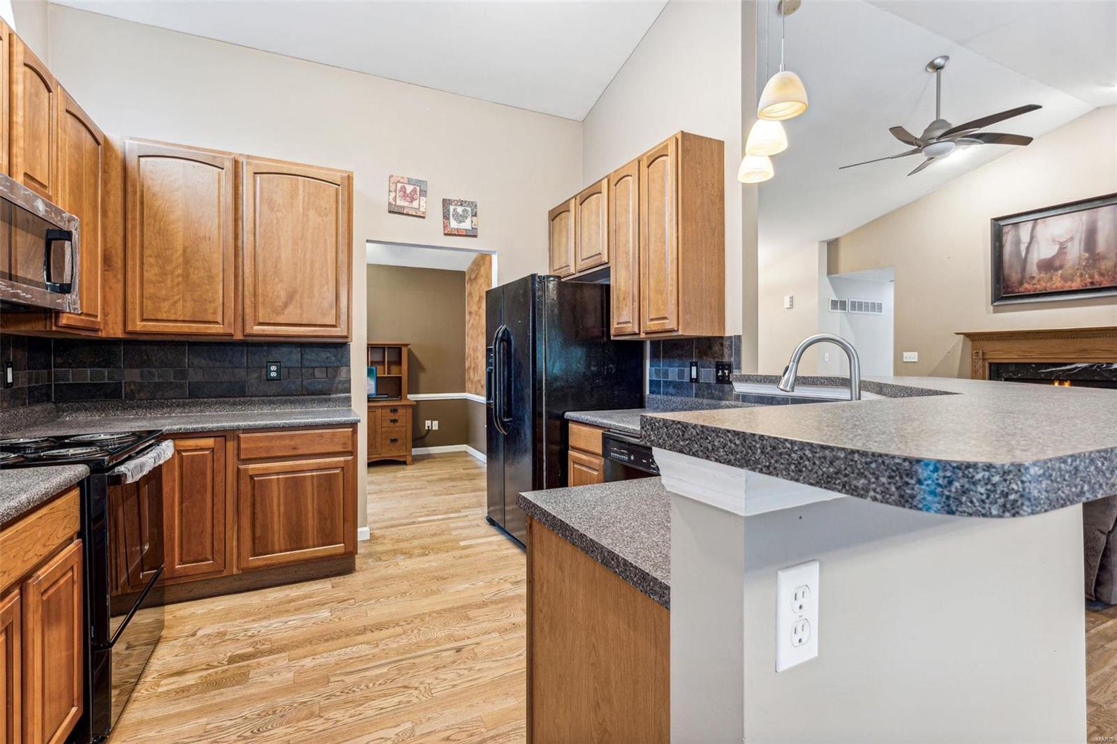 Bluffs/Romaine - Residential