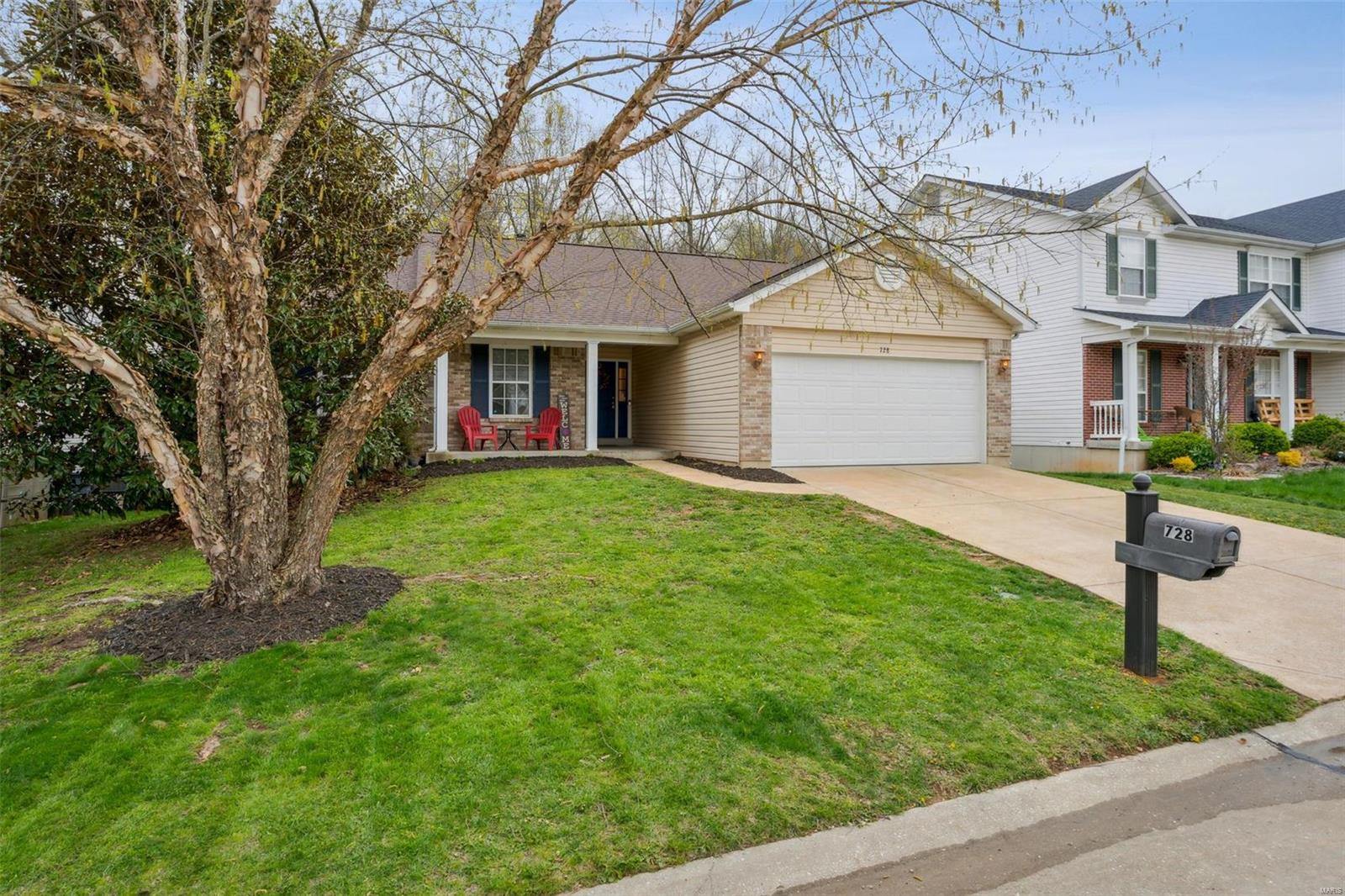 Bluffs/Romaine - Residential