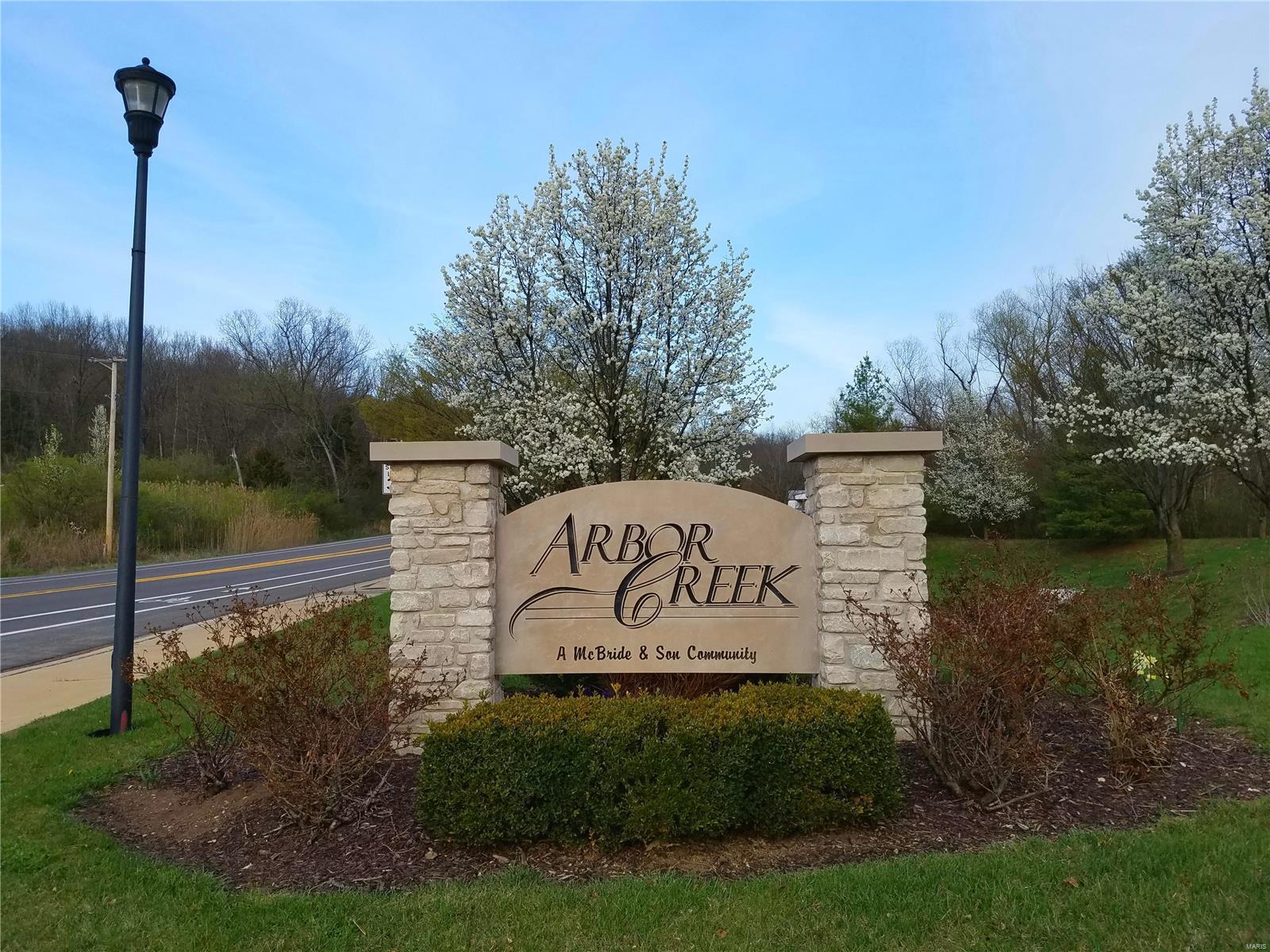 Arbor Creek Condo Eight - Residential