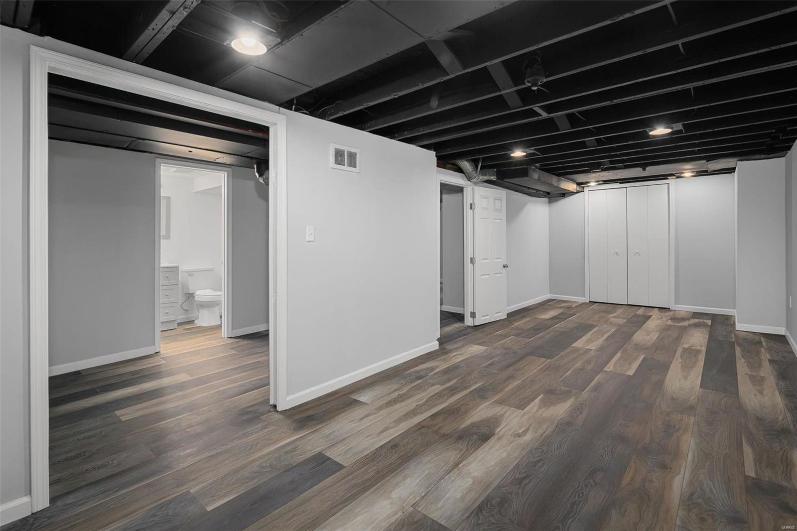 Bissell Hills 10 - Residential