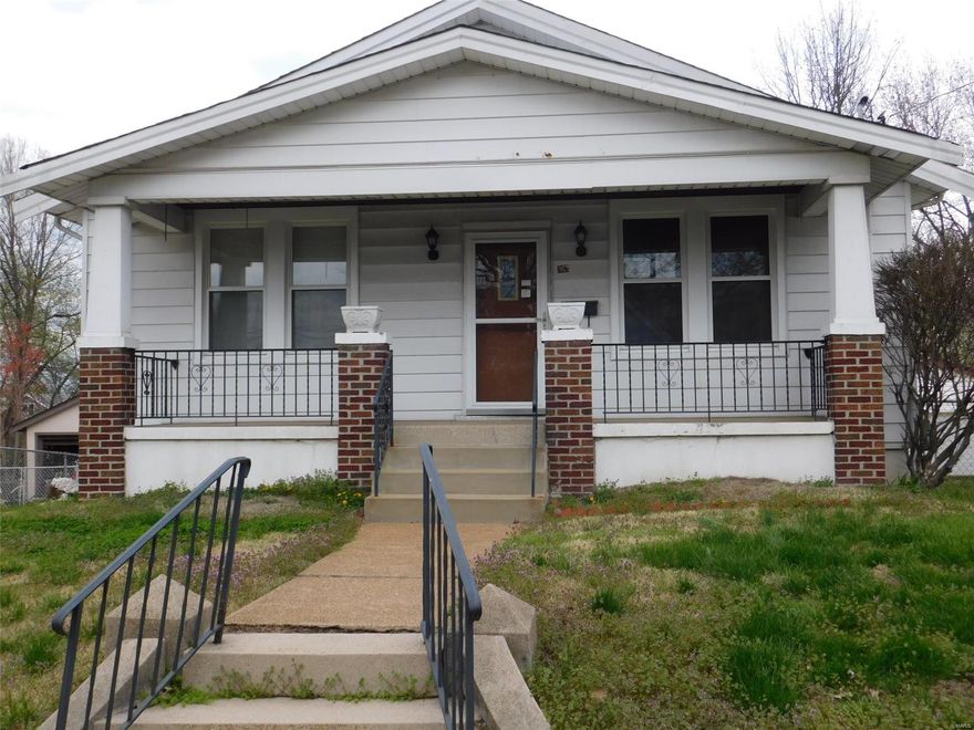 Don’t miss this spacious 2 bedroom 1 bath home with over 1100 square feet!! Home features large eat-in kitchen, wood floors, full basement, detached garage and large level fenced lot!! This home is waiting for your finishing touches!!  HUD acquired property. Open to all purchasers without preference after bid deadline. HUD homes are Sold As Is. All utilities are turned OFF. Please use discretion when showing and bring a flashlight.  Effective June 1, 2018, the Denver HOC will be offering $100 down for all HUD REO's accepted from June 1-  now  extended until further notice in conjunction with National Home Ownership Month!   This program will be available to all Owner Occupant purchasers using  FHA -insured financing (i.e. 203b, 203b with repair escrow, and 203k Rehabilitation). SpecialListingConditions: Foreclosure