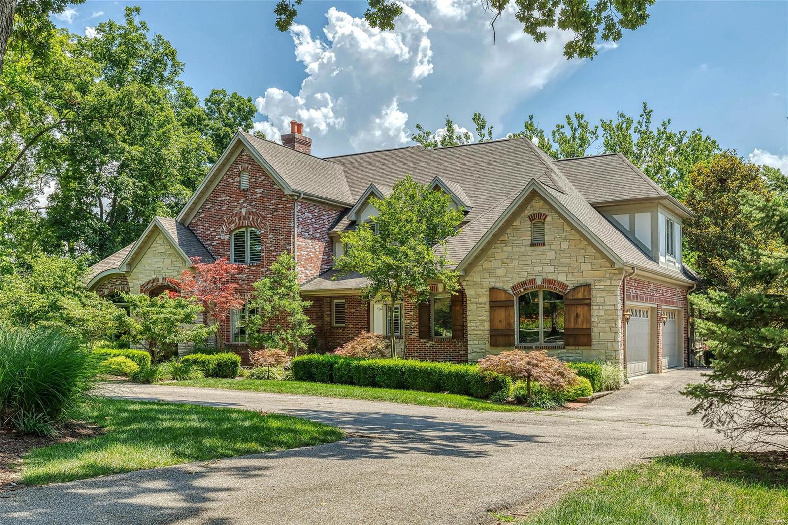 Frontenac Forest - Residential