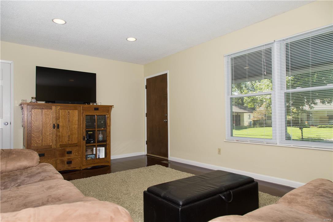 Woodside 19 - Residential