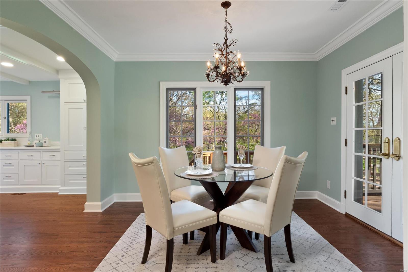 Old Westbury - Residential