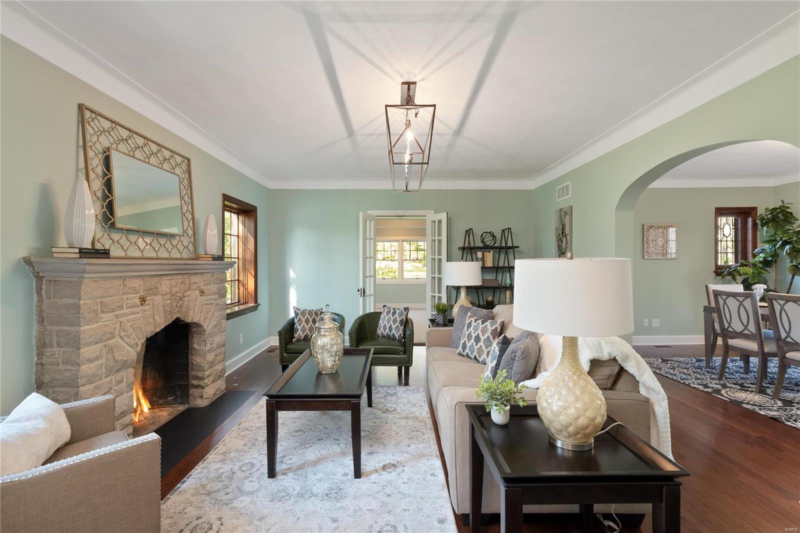 Old Westbury - Residential