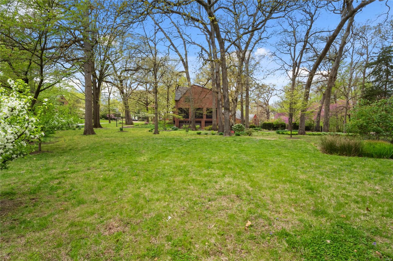 Old Westbury - Residential