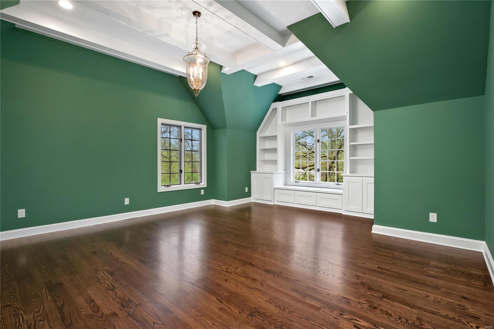 Old Westbury - Residential