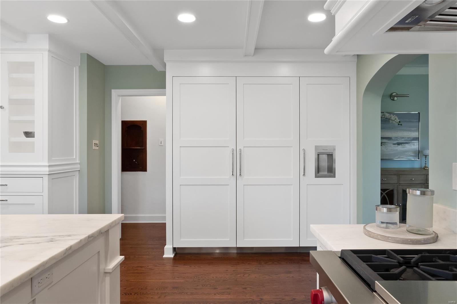 Old Westbury - Residential