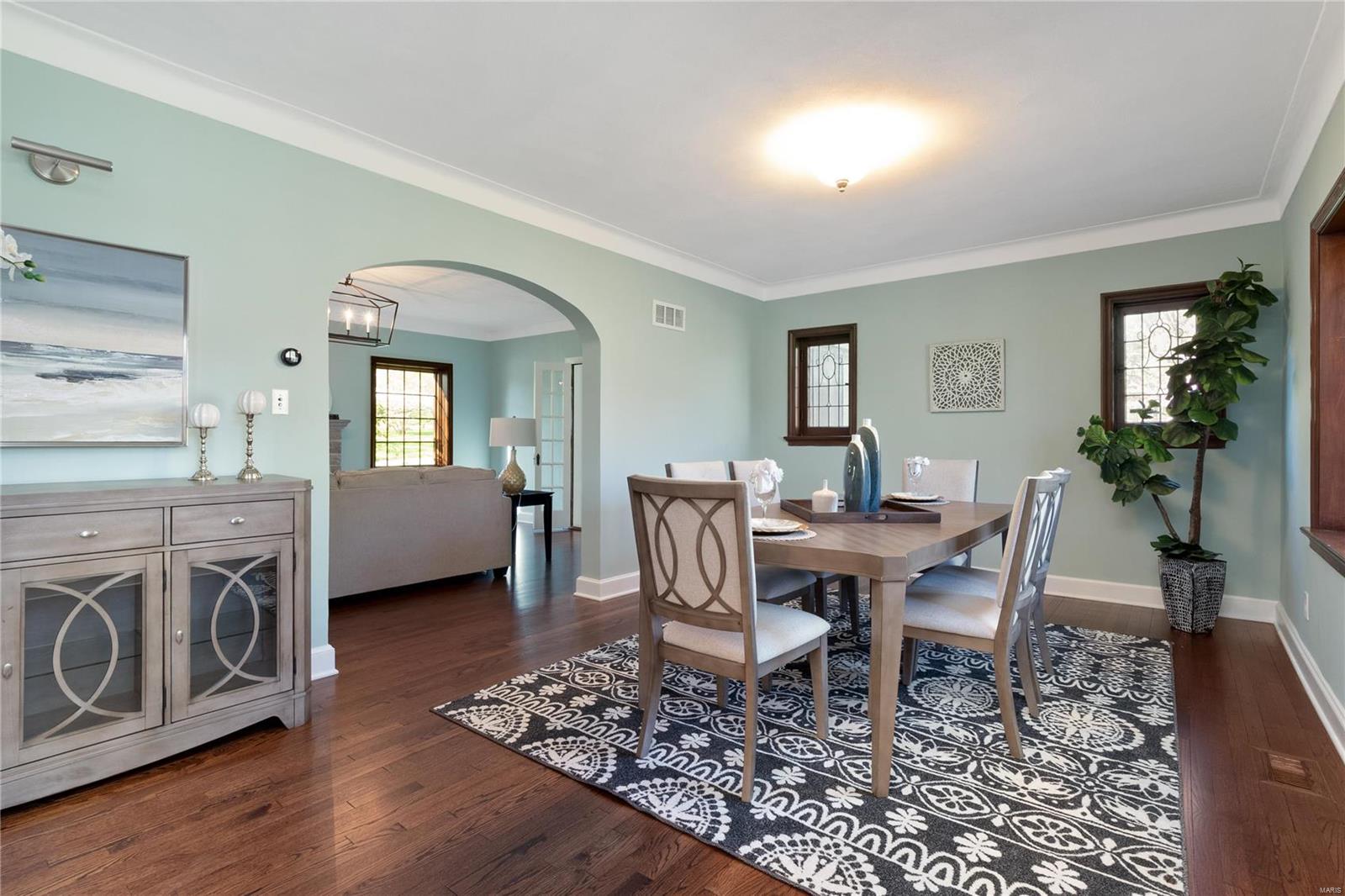 Old Westbury - Residential