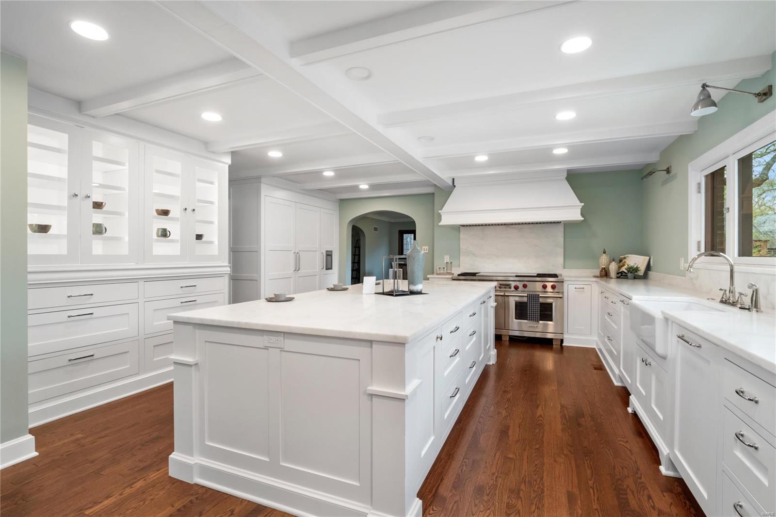 Old Westbury - Residential