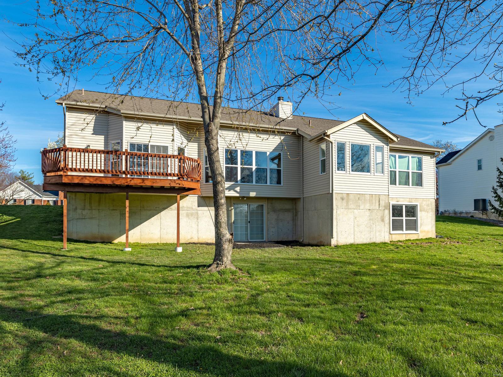 Est At Westchester Farm #3 - Residential