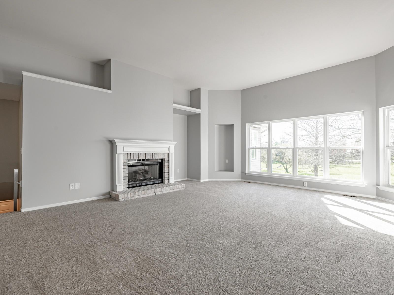 Est At Westchester Farm #3 - Residential