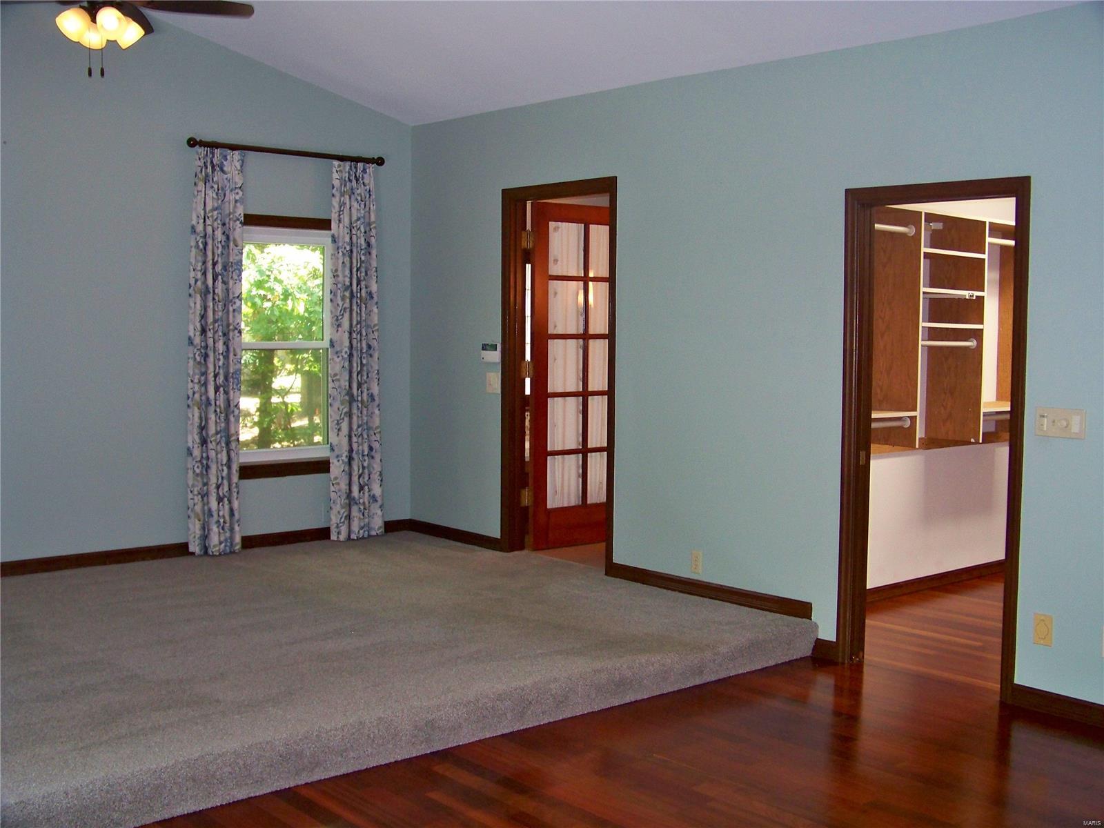 Eagle Glen Estates - Residential