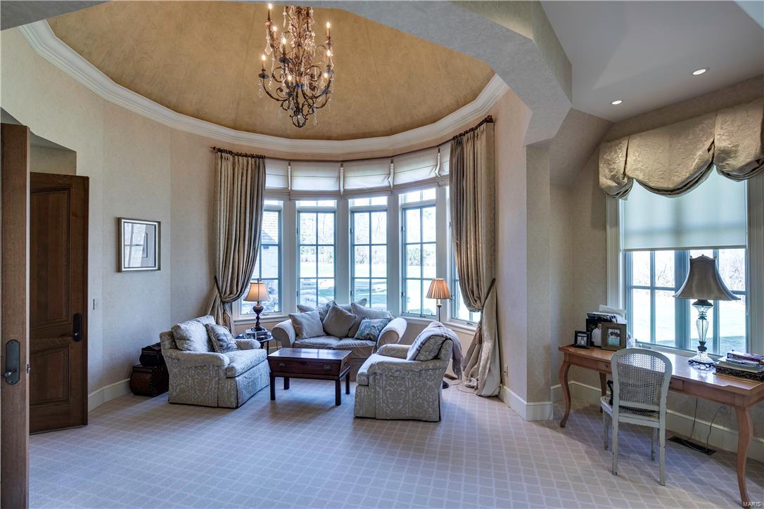 Von Schrader Estate - Residential