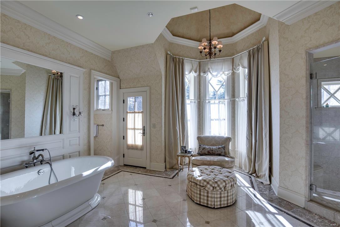 Von Schrader Estate - Residential