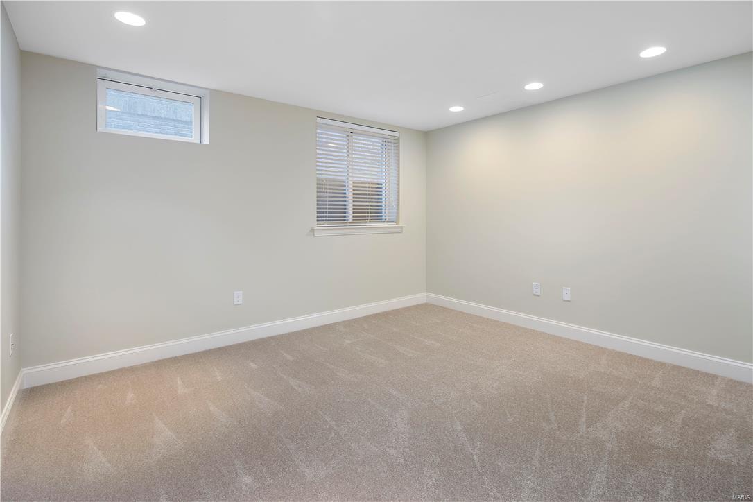 N Bemiston - Residential