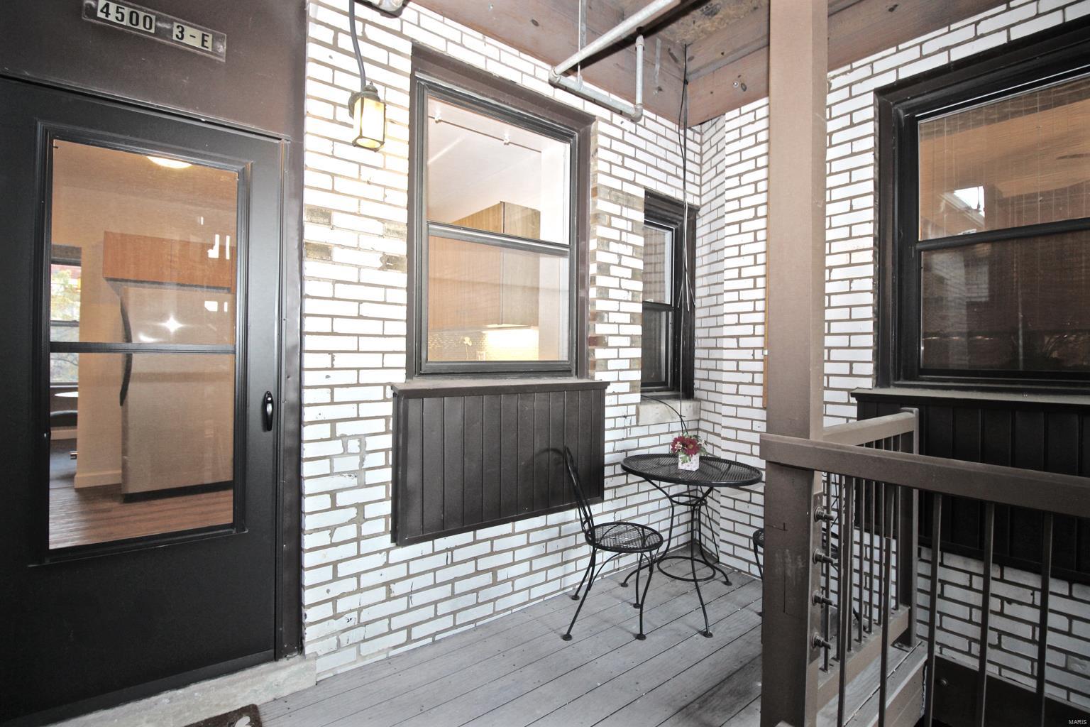 Schuetz Add - Residential Lease