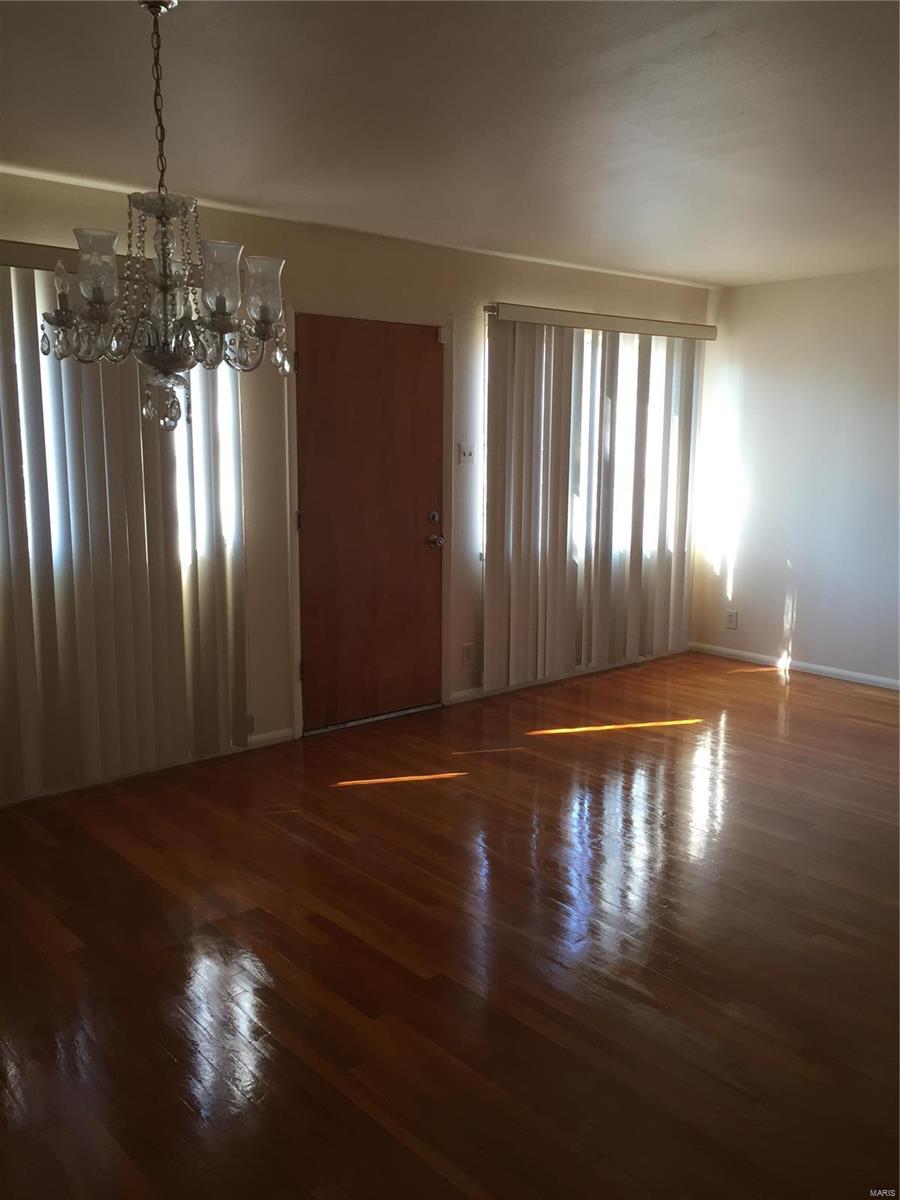 Glasgow Village Unit 15 - Residential