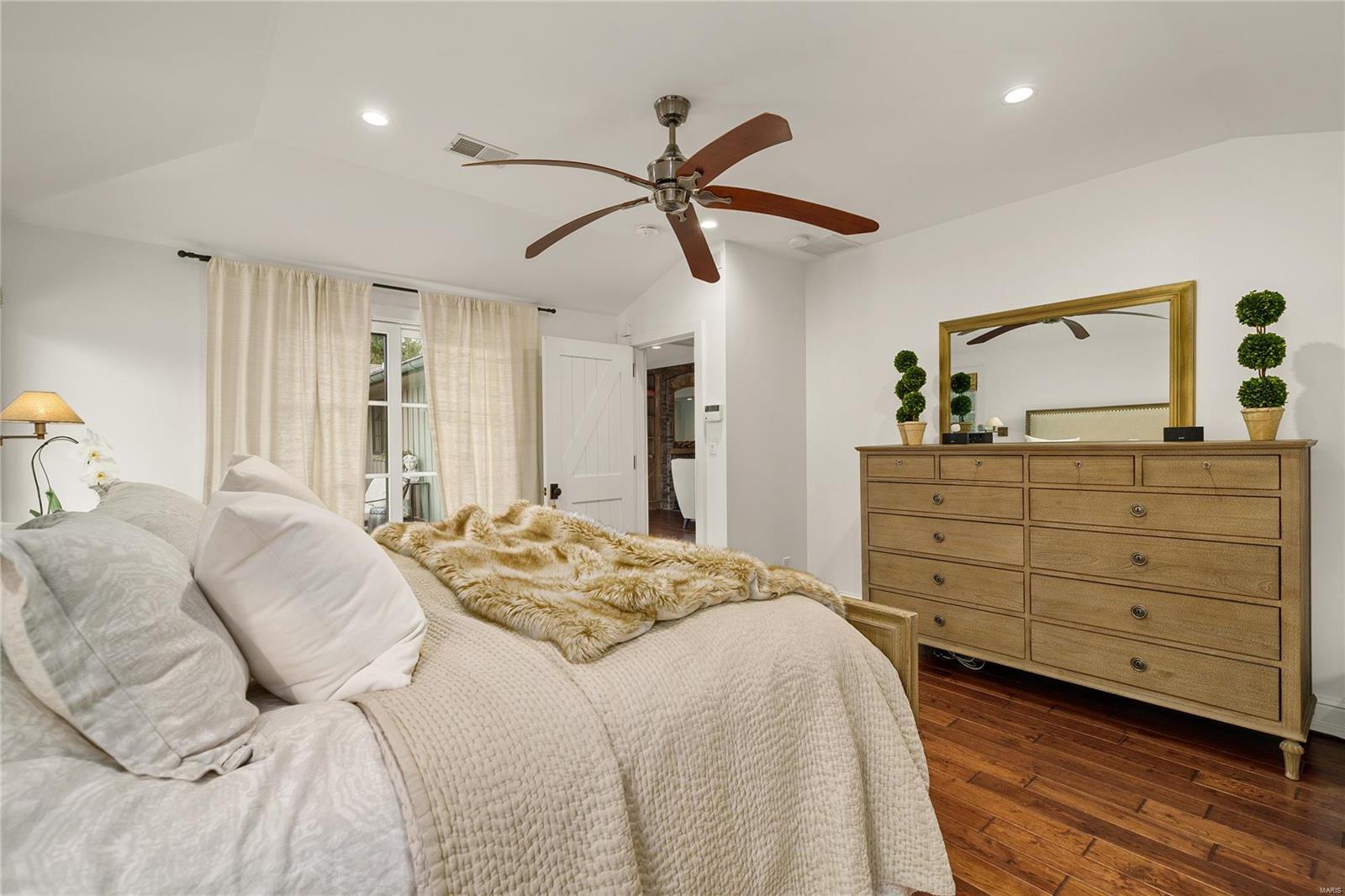 Rutherford Lane - Residential