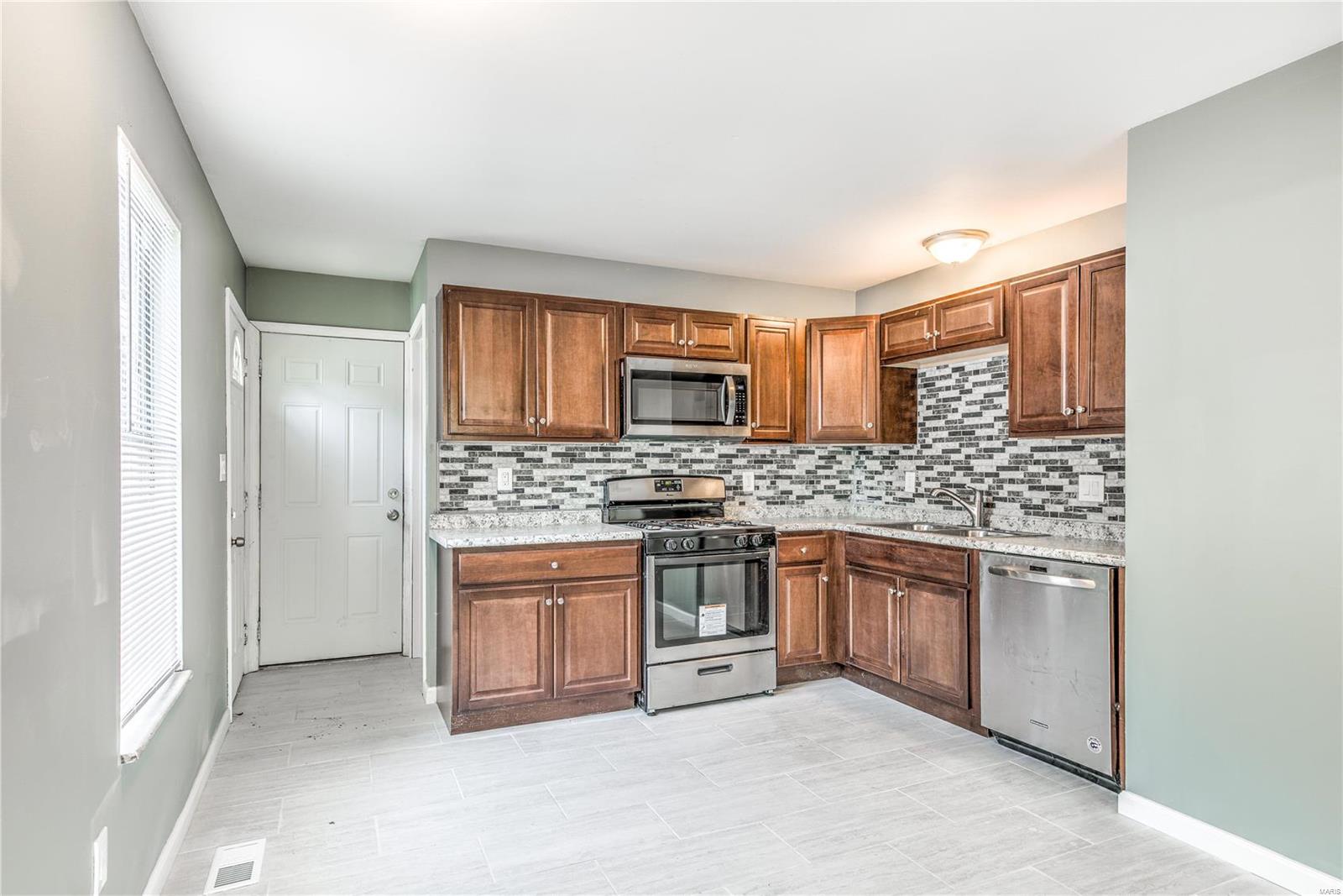 Aspen Woods One - Residential