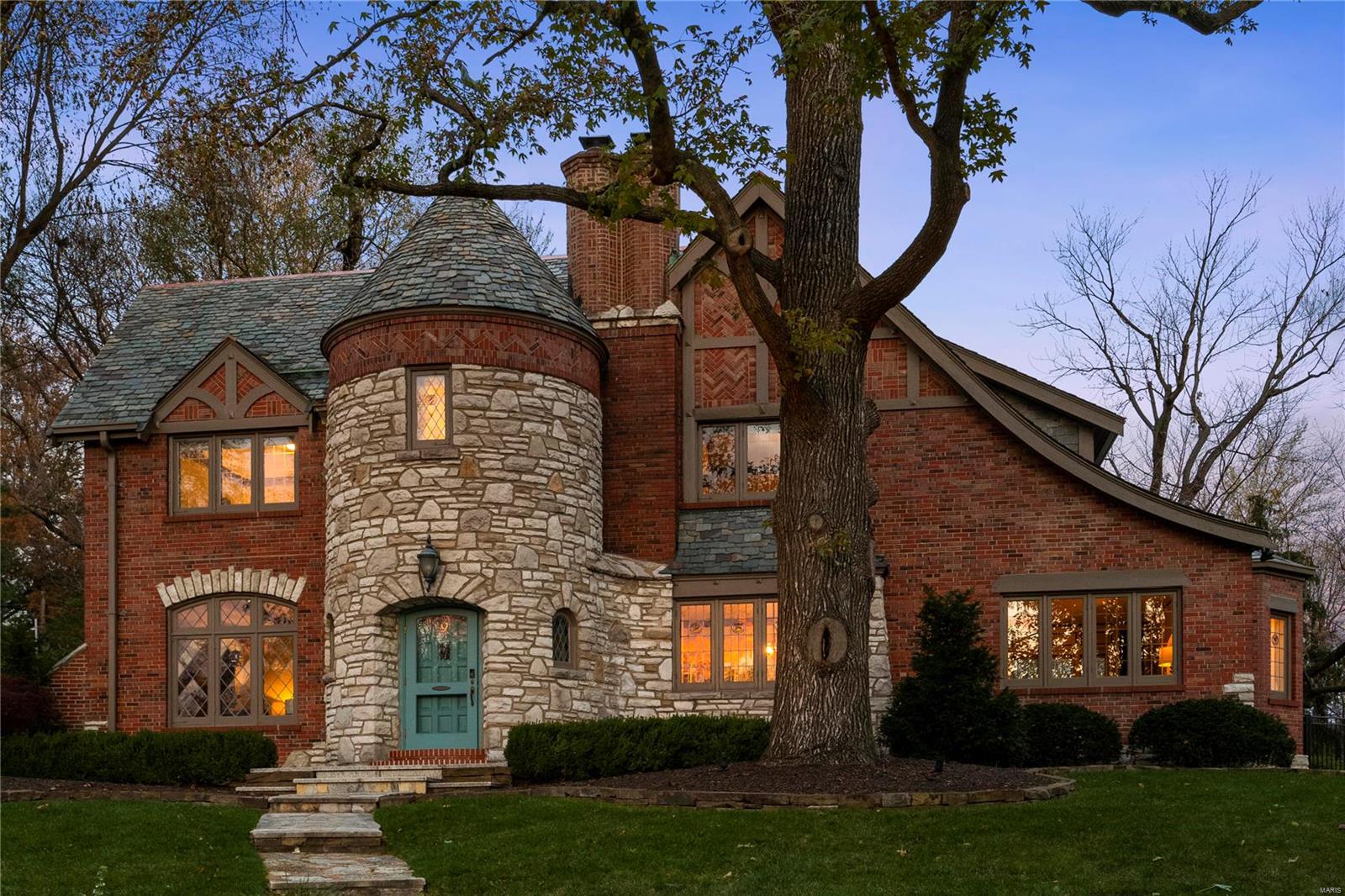 La Hacienda - Residential