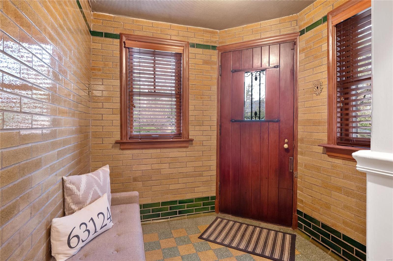 La Hacienda - Residential