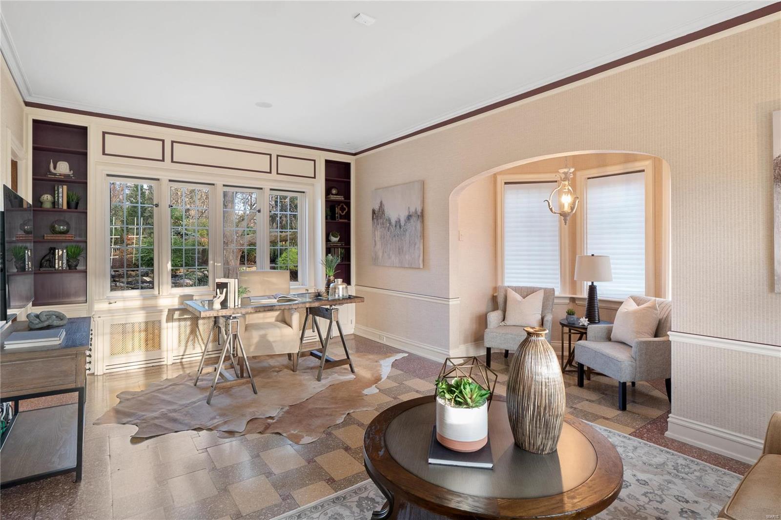 La Hacienda - Residential