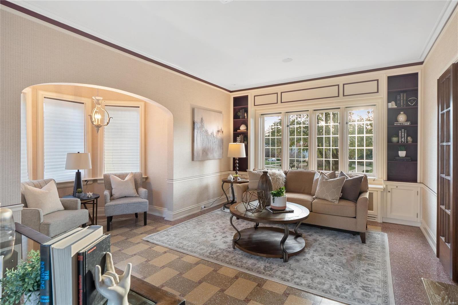 La Hacienda - Residential