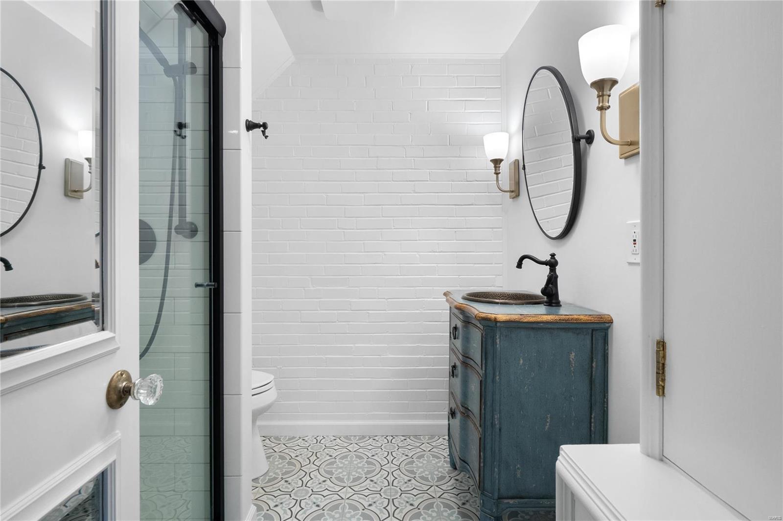 La Hacienda - Residential