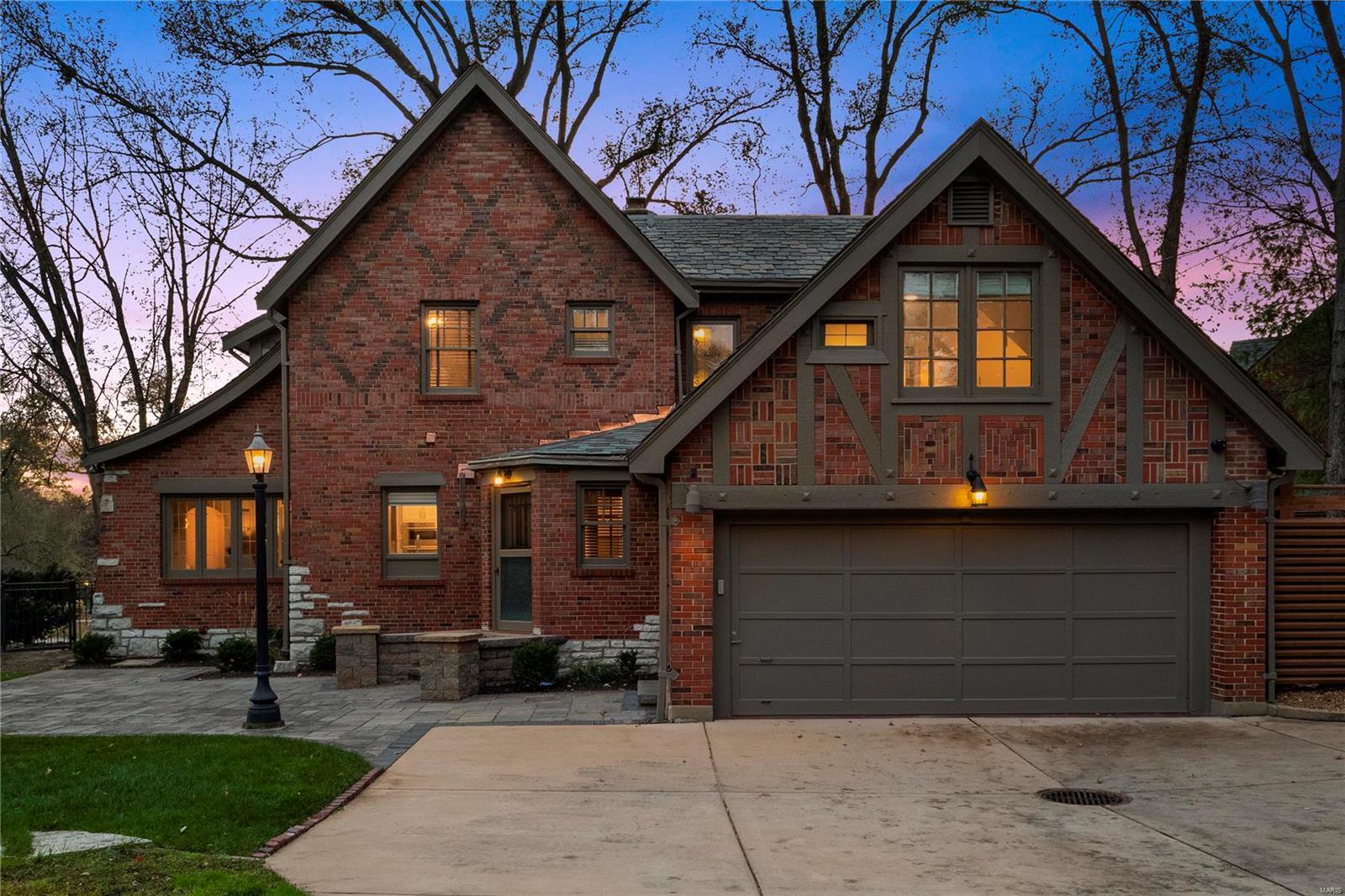 La Hacienda - Residential