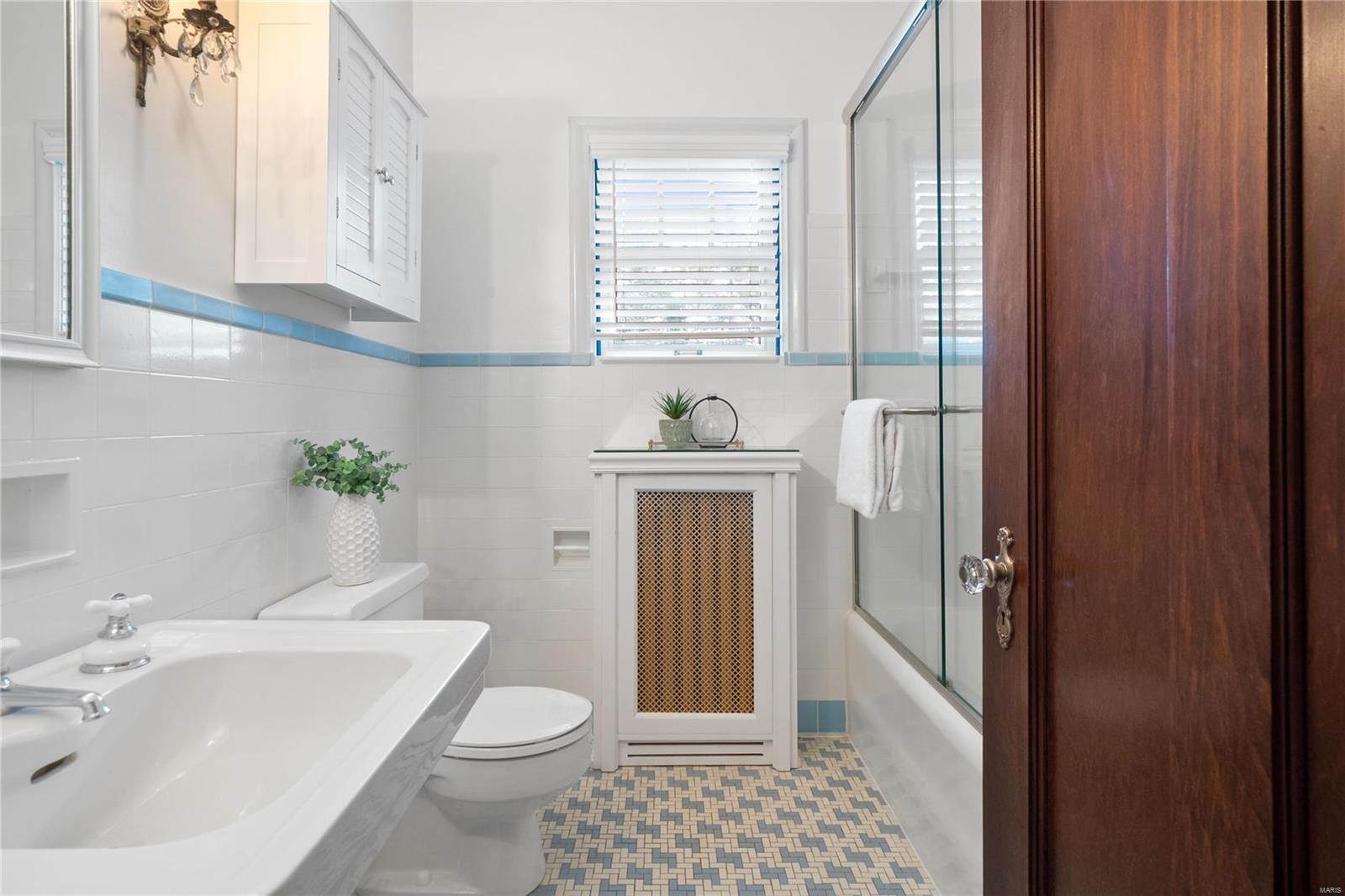 La Hacienda - Residential