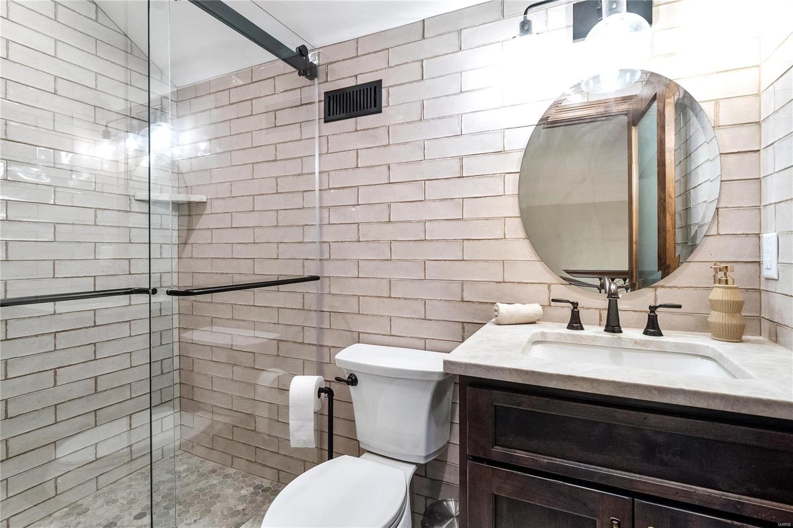 McDonald Tr - Residential