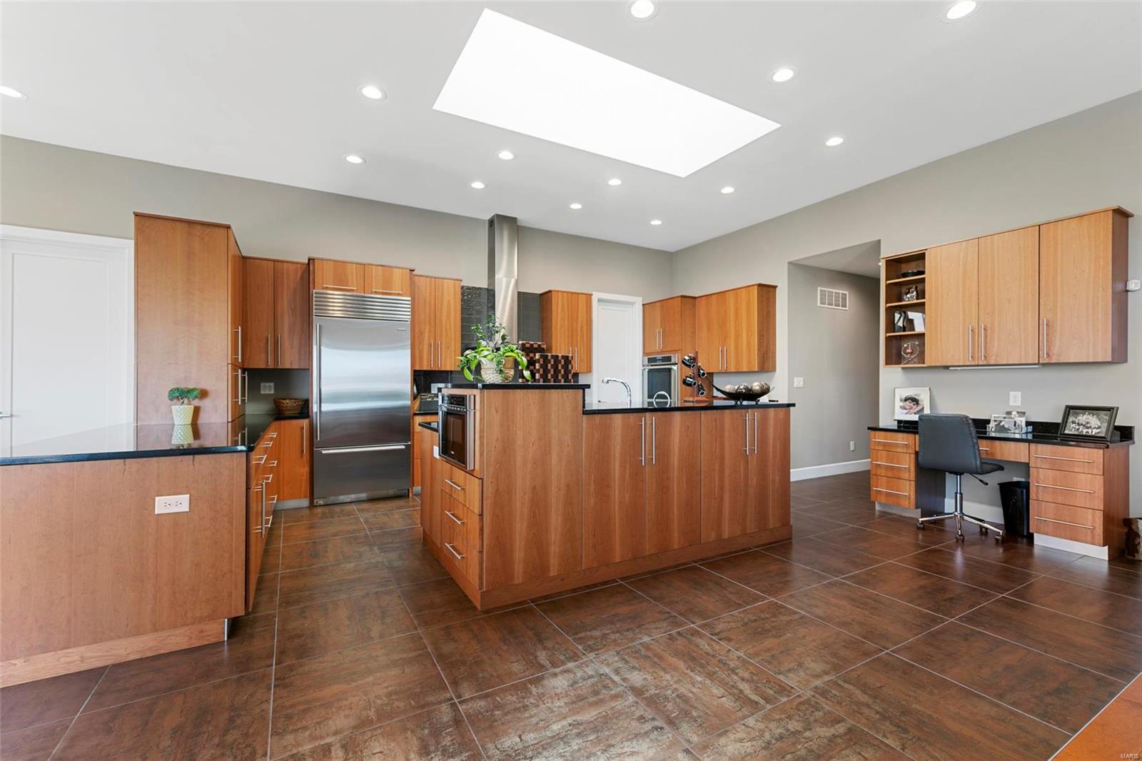 Belle Maison - Residential