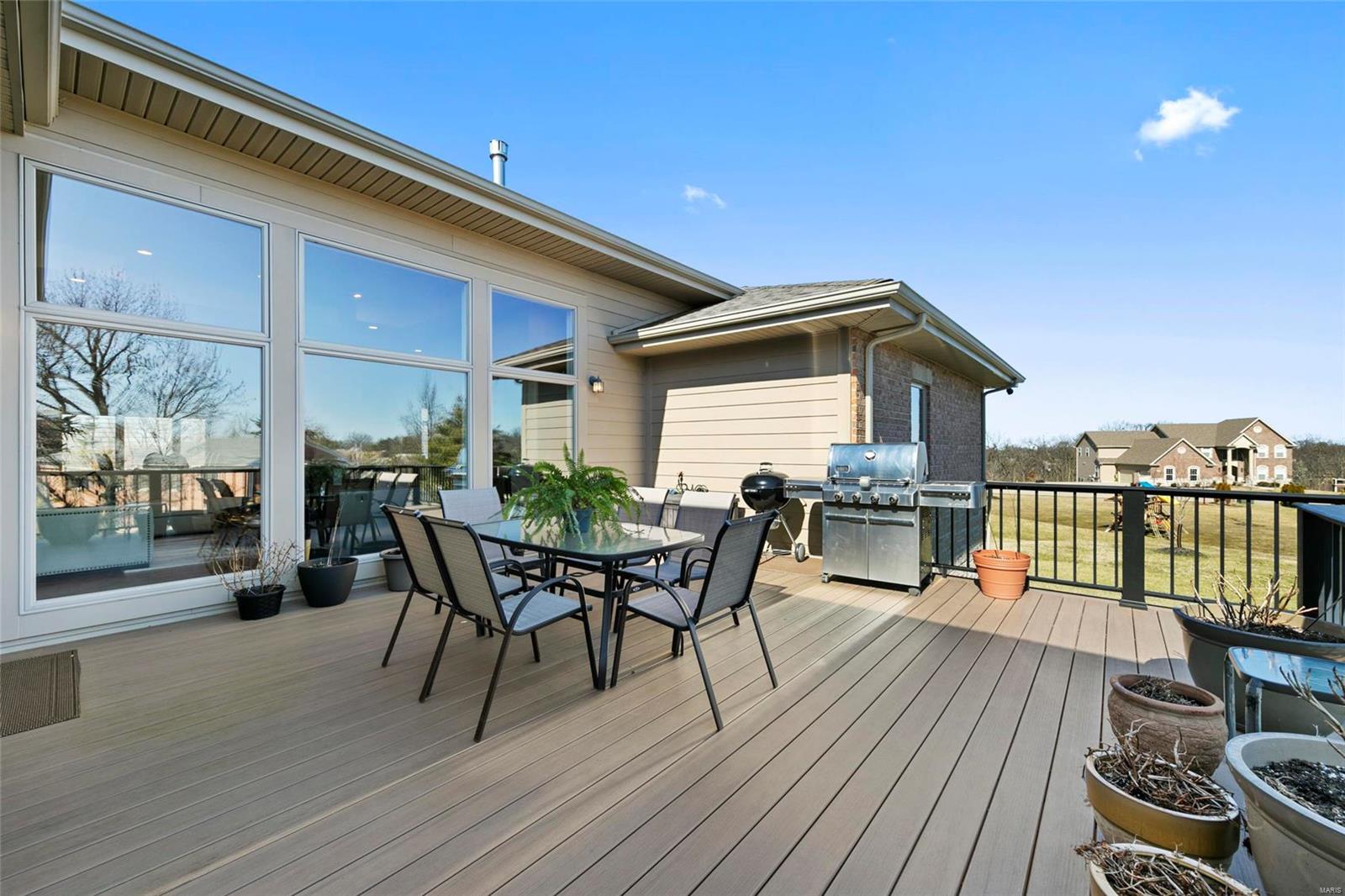 Belle Maison - Residential