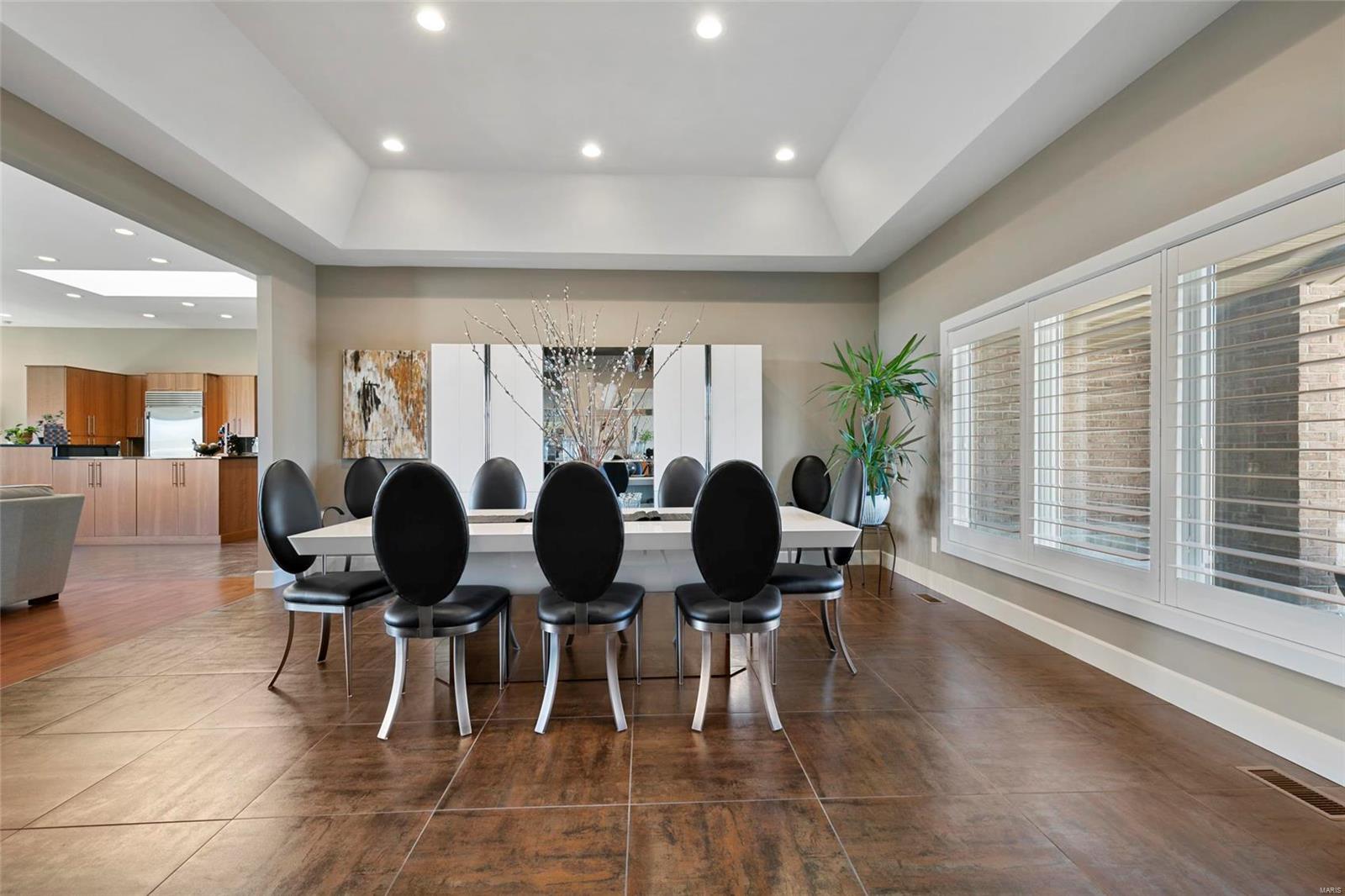 Belle Maison - Residential