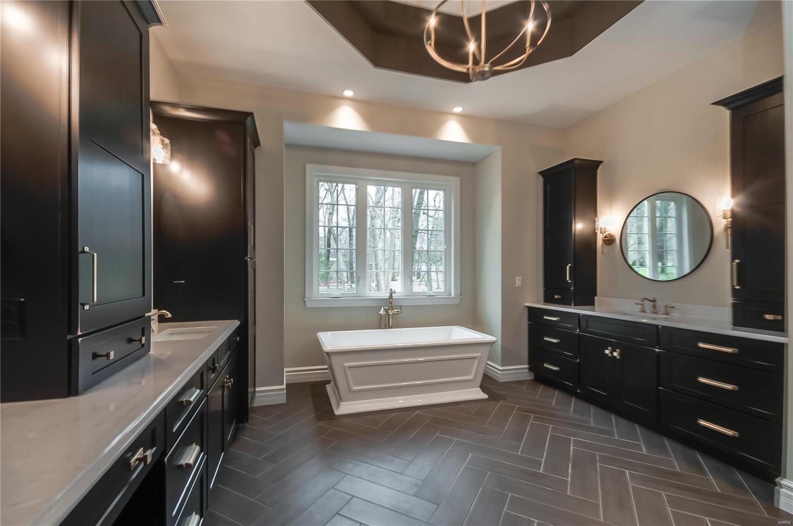 Sackson Woods - Residential